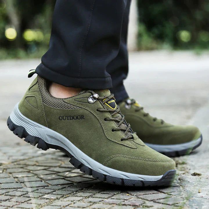 Summit Trail Men's Hiking Shoes