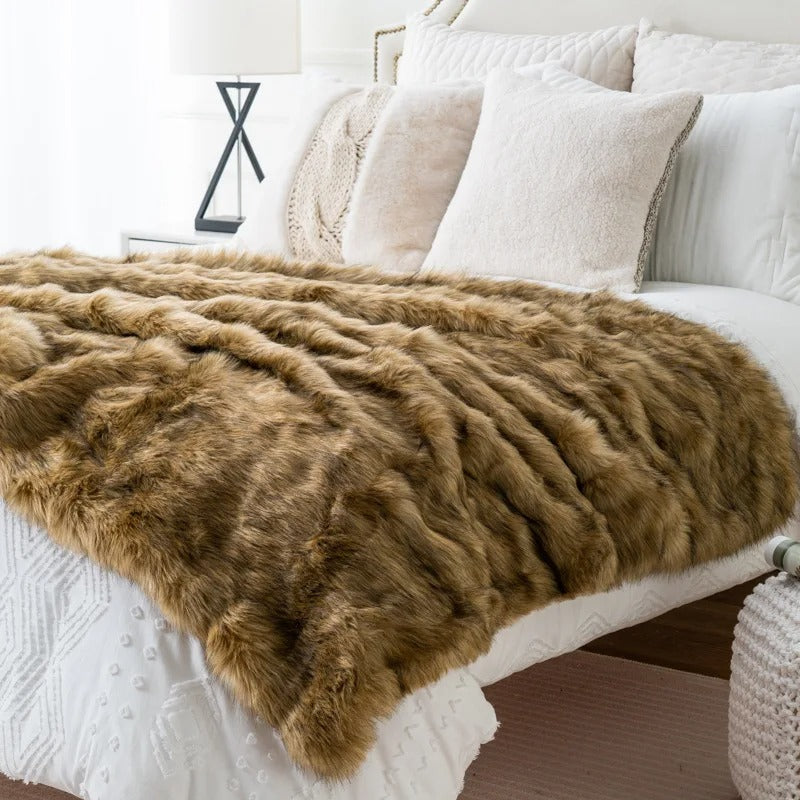 Cozy Premium Quality Luxurious Faux Fur Blanket