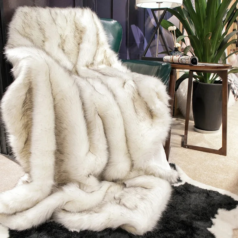 Cozy Premium Quality Luxurious Faux Fur Blanket