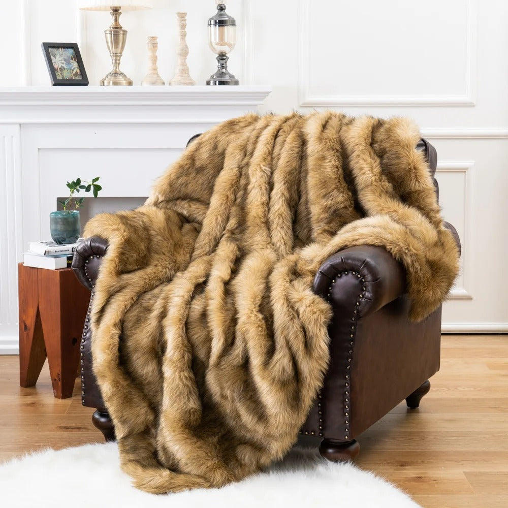 Cozy Premium Quality Luxurious Faux Fur Blanket